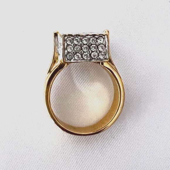 New Women’s Gold-tone Large Square Platform cluster shiny Cocktail Ring sz 8 - Picture 4 of 9